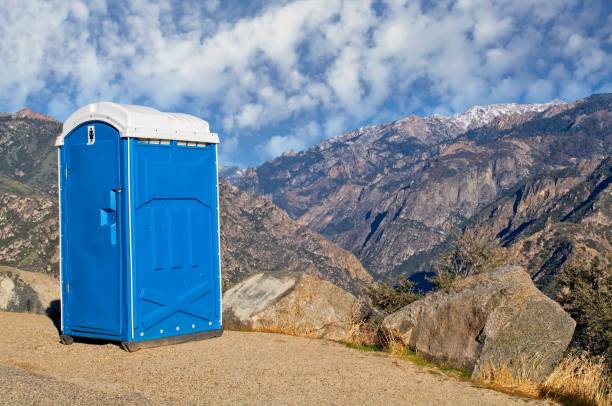 Portable Toilet Options We Offer in Lansing, KS