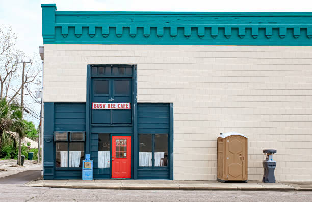 Best Long-term porta potty rental  in Lansing, KS